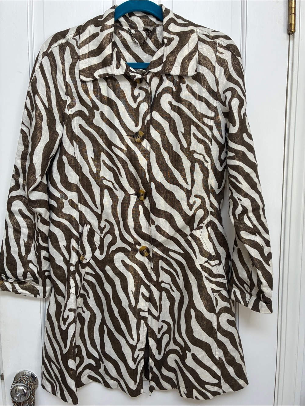 Women’s Brown & White Zebra Print Lightweight Coat